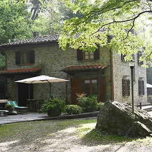 Bed & Breakfast Pietra D'acqua, Buti